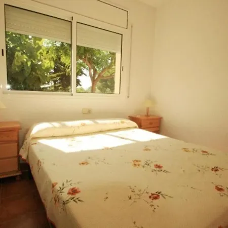 Con Jardin Y Piscina Privada 8 Personas En Tres Calas, Cerca De Ametlla De Mar - Hisp-217-7 *