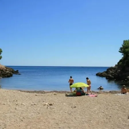 Con Jardin Y Piscina Privada 8 Personas En Tres Calas, Cerca De Ametlla De Mar - Hisp-217-7 * L'Ametlla de Mar